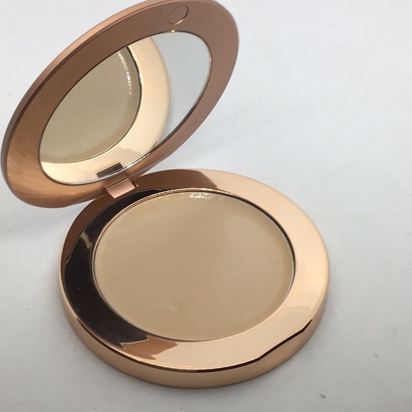 Stila Tinted skin balm shade 1.0 - Picture 4 of 9